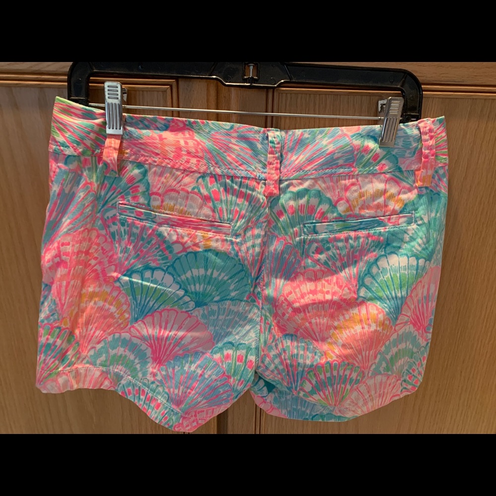 Lilly Pulitzer Shorts. Size 2